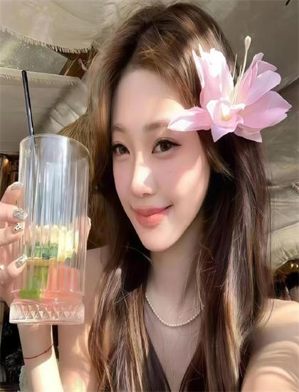 久久久精品欧美一区二区三区-电影办公室的故事